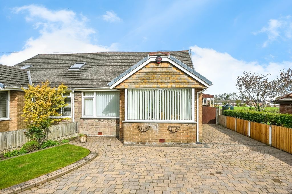 Property photo 1 of 17 Photo