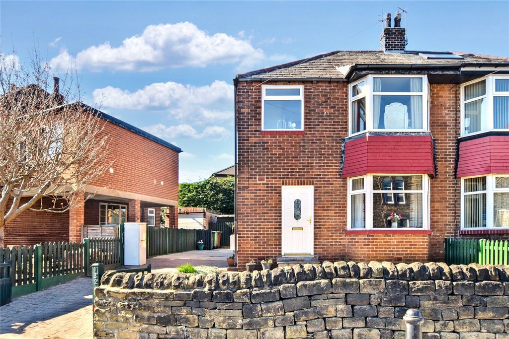 Property photo 1 of 16 Picture No. 04