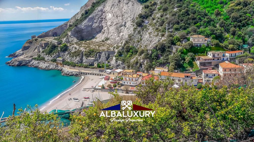 Property photo 2 of 38