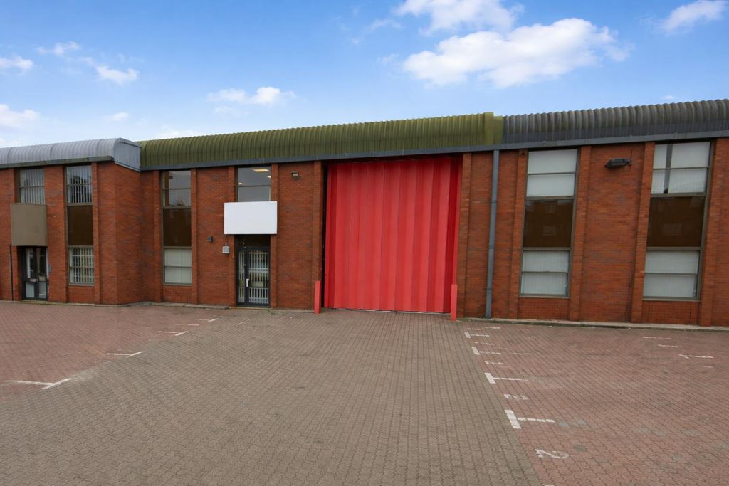 Property photo 1 of 5 Unit 3 External
