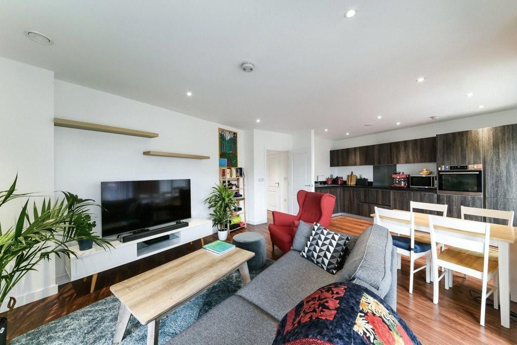 Property photo 2 of 12 5422782