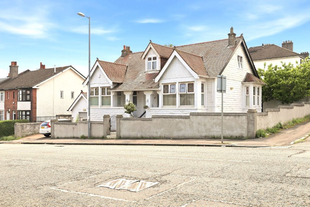 Property photo 1 of 34 Picture No. 42