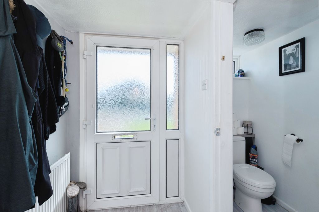 Additional image 11 of 3 bed semi-detached house for saleBronte Avenue, Christchurch BH23