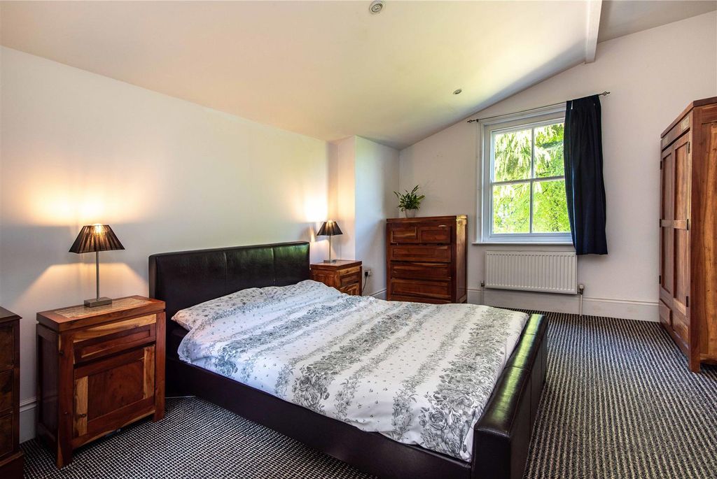 Additional image 18 of 6 bed detached house for saleTattershall Drive, The Park NG7