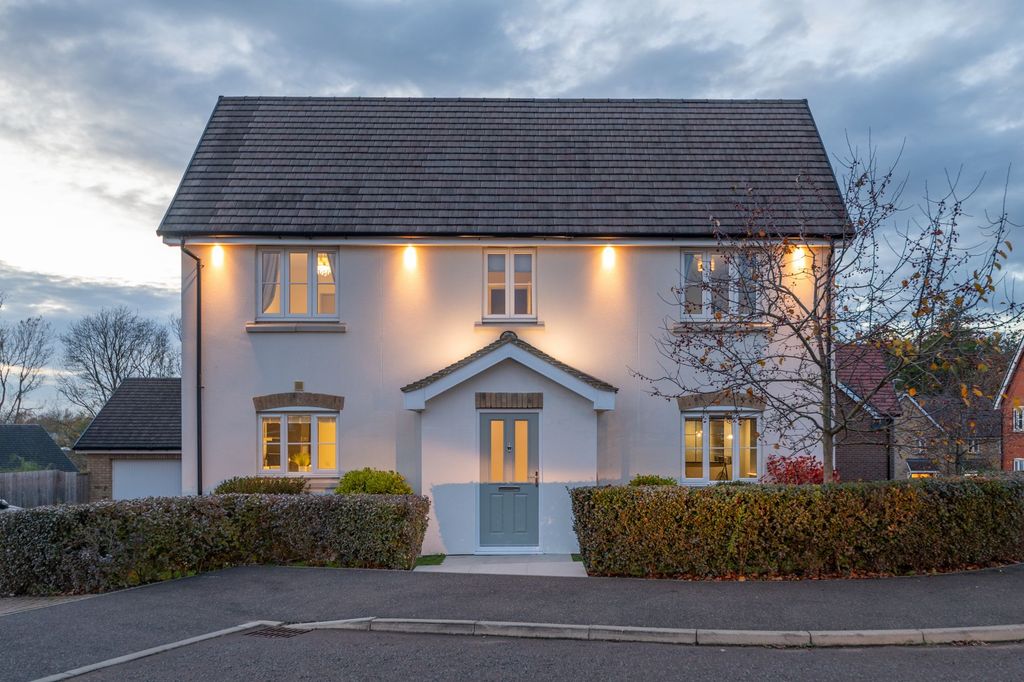 Property photo 1 of 21