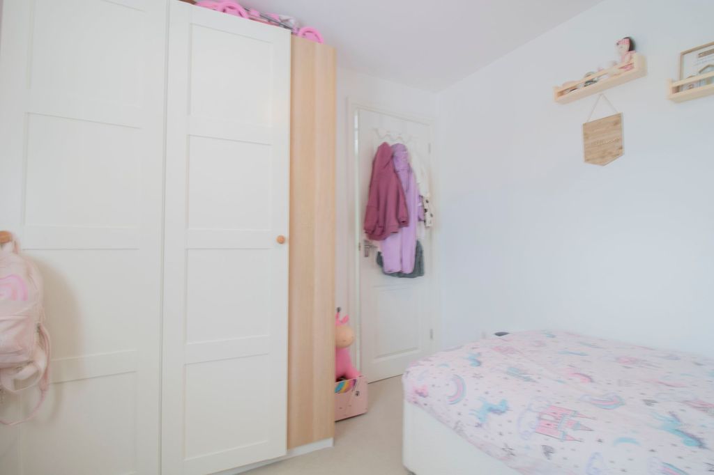 Additional image 18 of 3 bed semi-detached house for saleFfordd Penallta, Gellihaf NP12