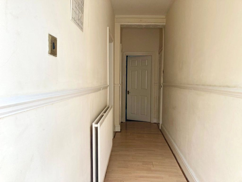 Property photo 2 of 8 Picture No. 05