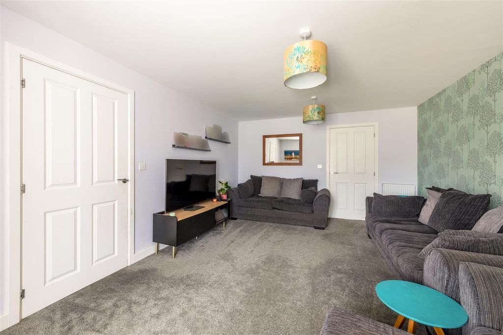 Additional image 12 of 4 bed detached house for saleLangmore Lane, Lindfield RH16