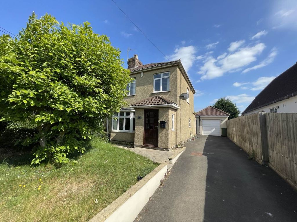 Property photo 1 of 10 Front