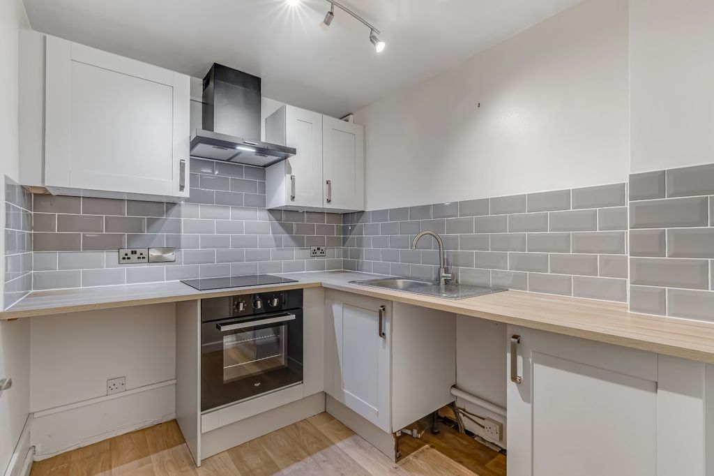 Property photo 2 of 20 Picture 2