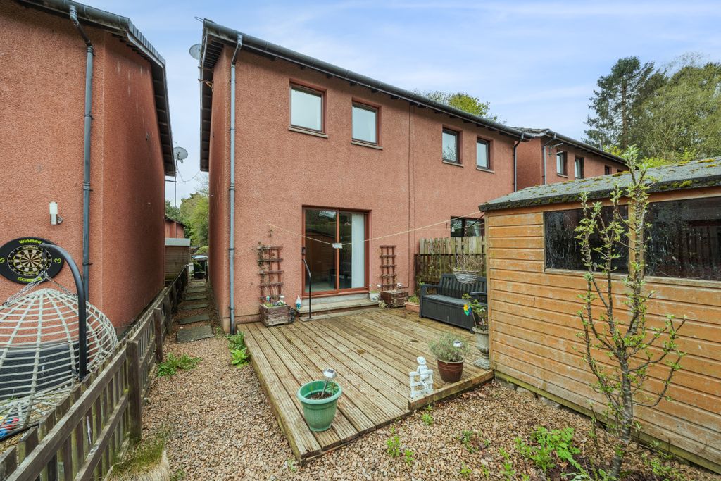 Property photo 3 of 29