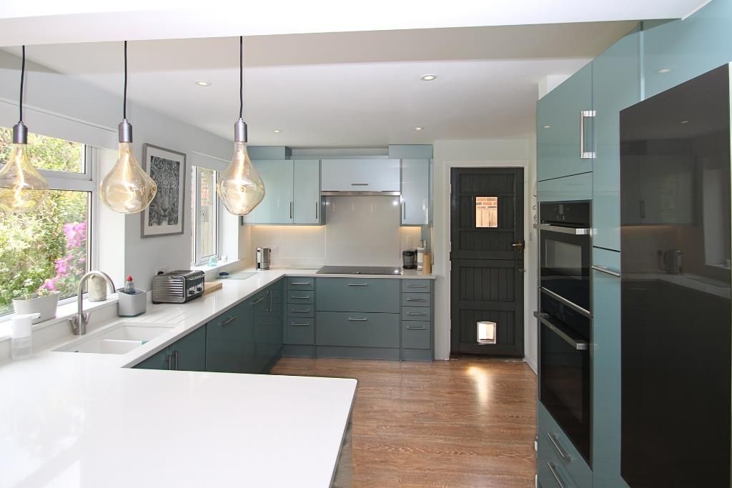 Property photo 3 of 19