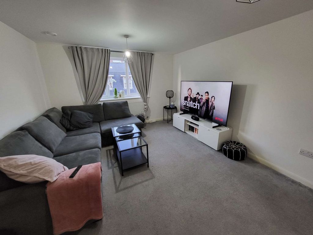 Property photo 3 of 10 Gallery