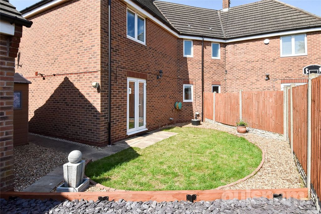 Property photo 2 of 27 Picture No. 32