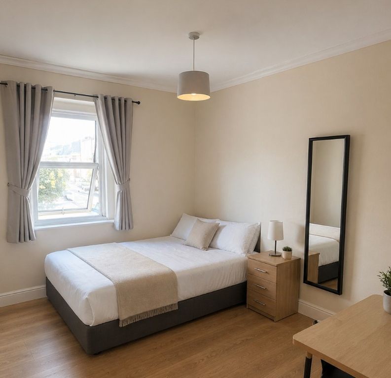 Property photo 2 of 3