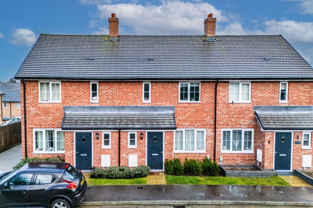 Property photo 1 of 16 4845600