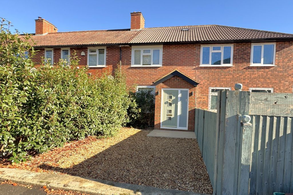 Property photo 1 of 18