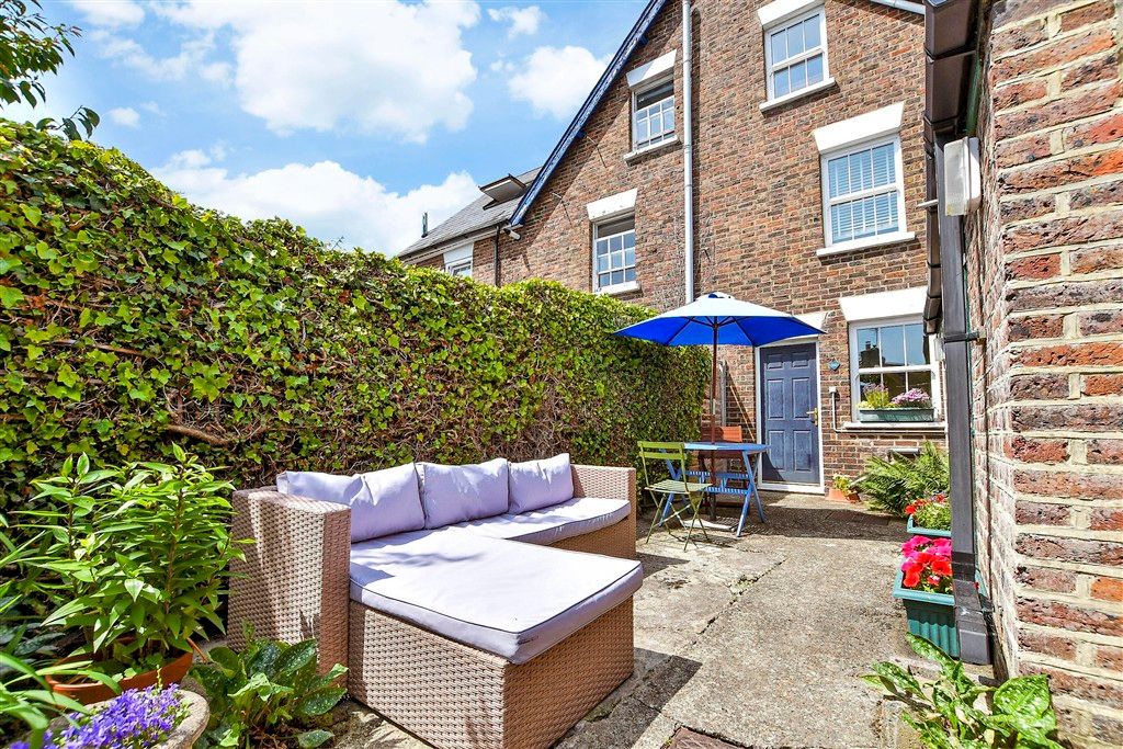 Property photo 1 of 8 Rear Garden