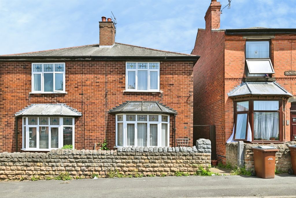 Property photo 1 of 16