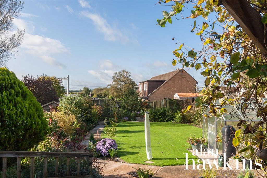 Property photo 2 of 17 Ah3177-15.Jpg