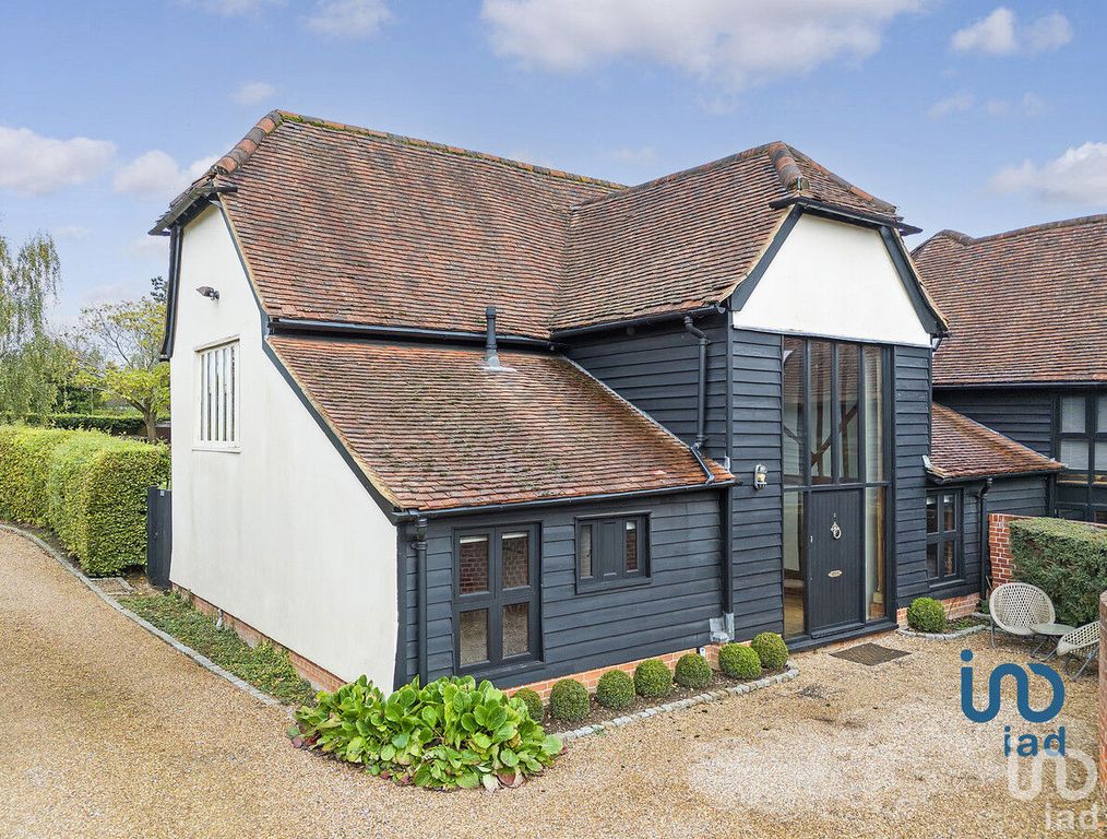 Property photo 1 of 34