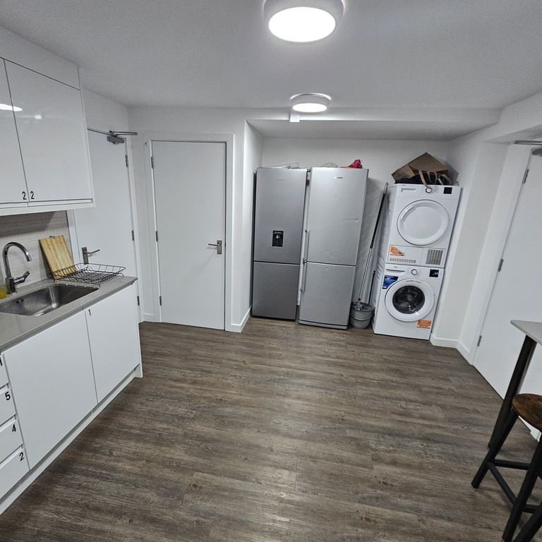 Property photo 3 of 4 Picture No. 02