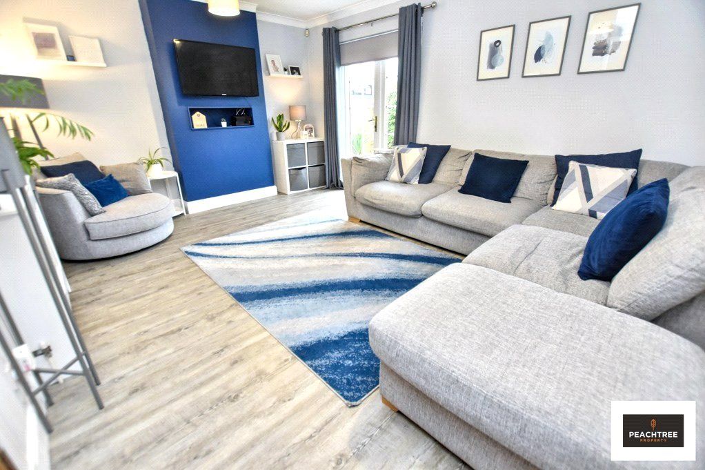 Property photo 3 of 48 Picture No. 10