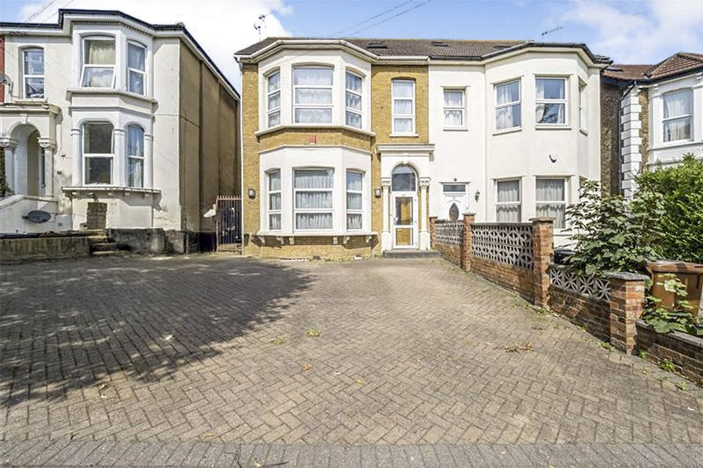 Property photo 1 of 17 Picture No. 20