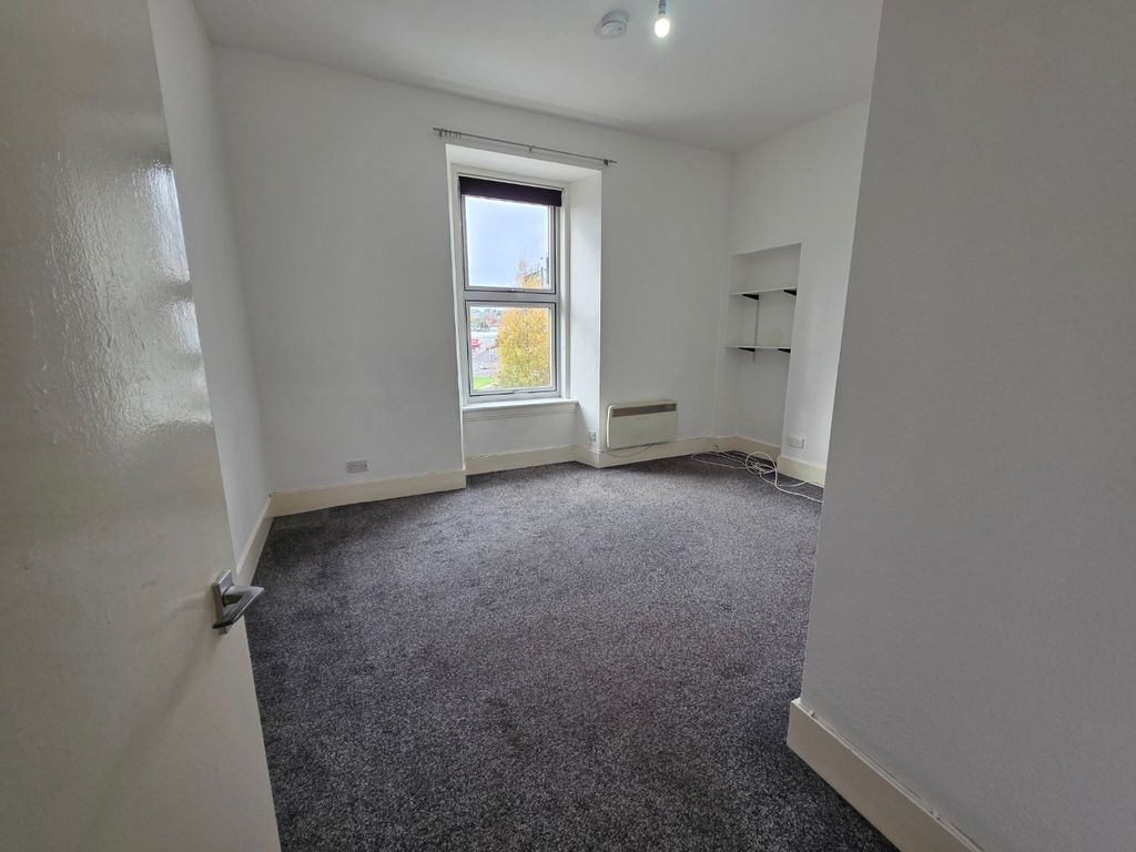 Property photo 2 of 5 Photo 2