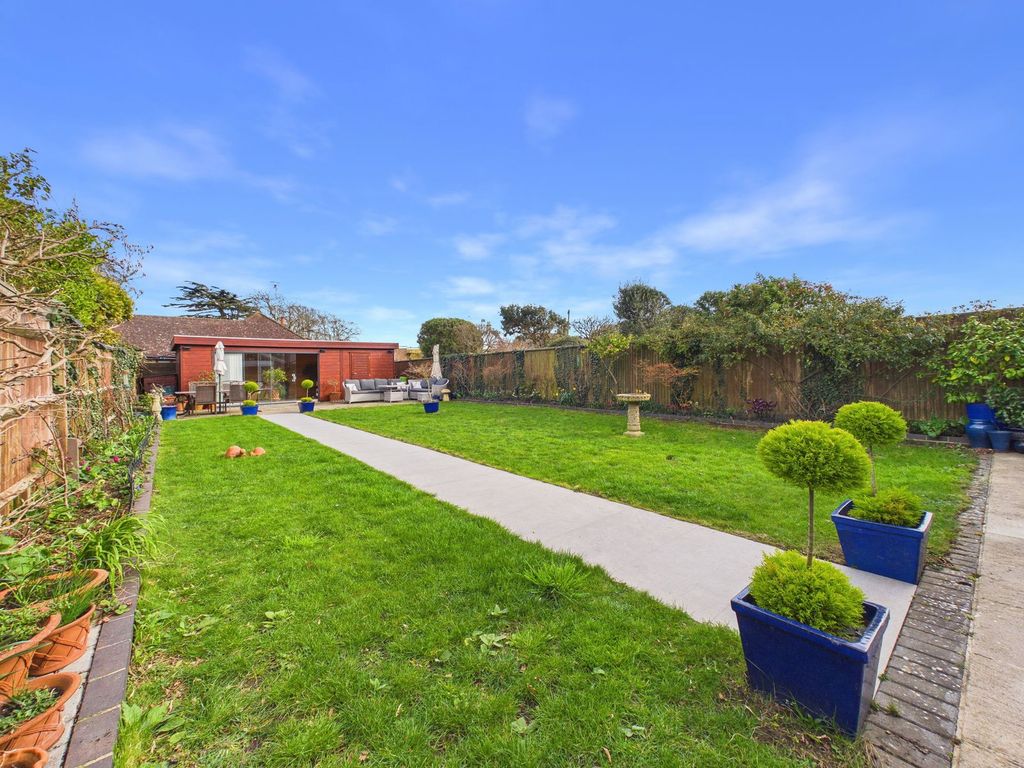 Property photo 3 of 29