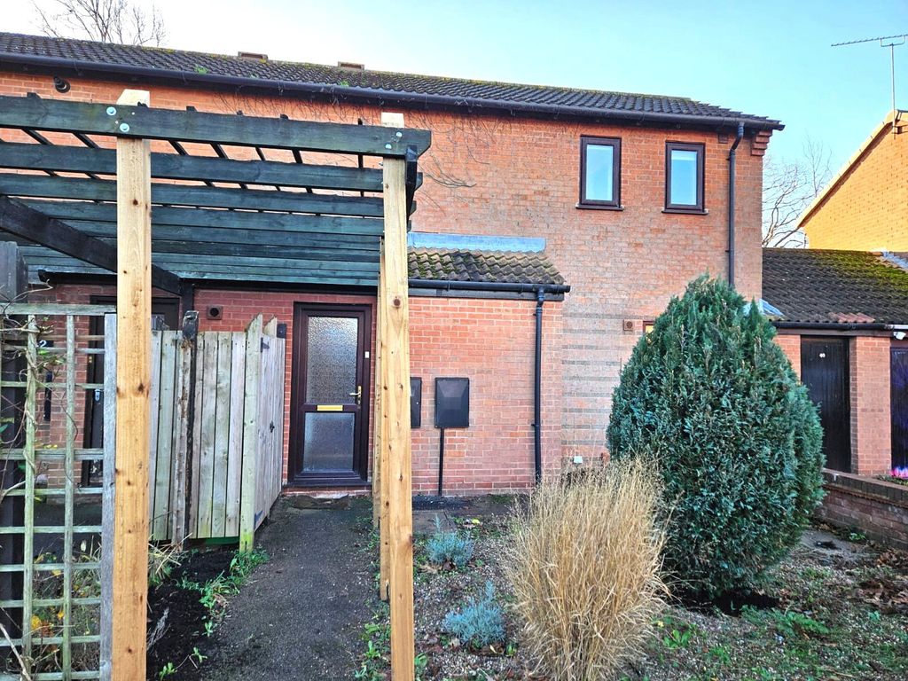 Property photo 2 of 12 Picture No. 01