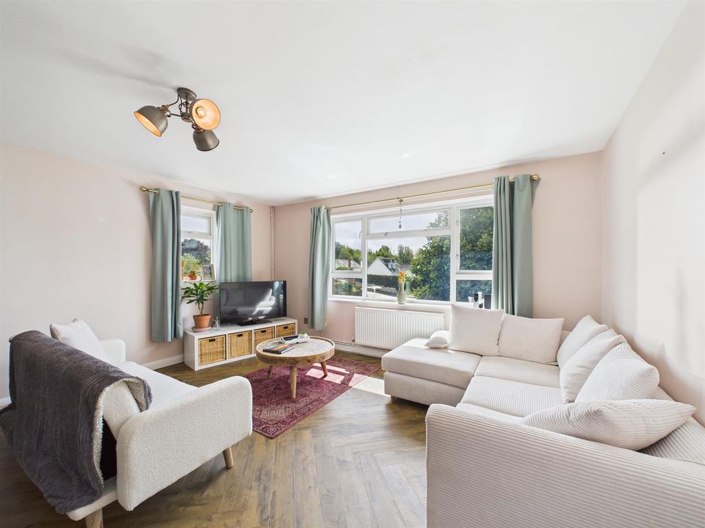 Property photo 3 of 8 Living Room