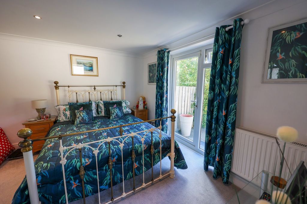 Additional image 7 of 5 bed detached house for saleBiscovey Road, Par PL24