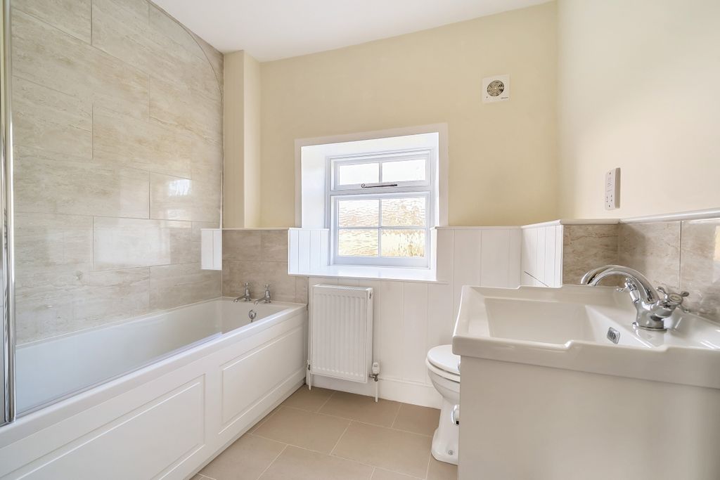 Additional image 9 of 5 bed detached house to rentMile Elm, Calne SN11