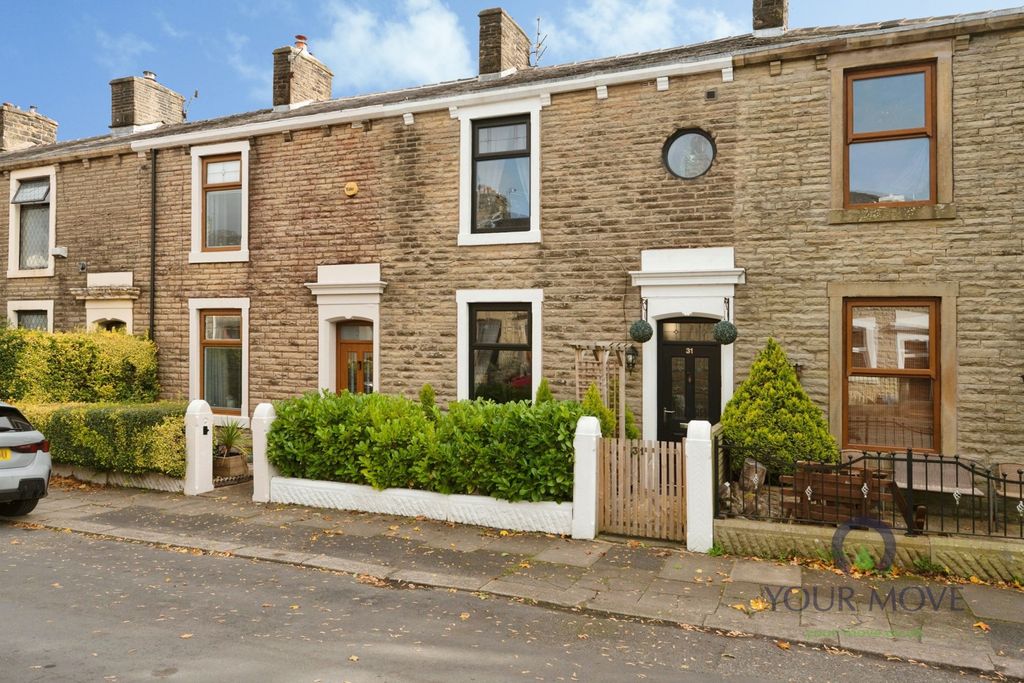 Property photo 1 of 24 Pbox-Img.Jpg