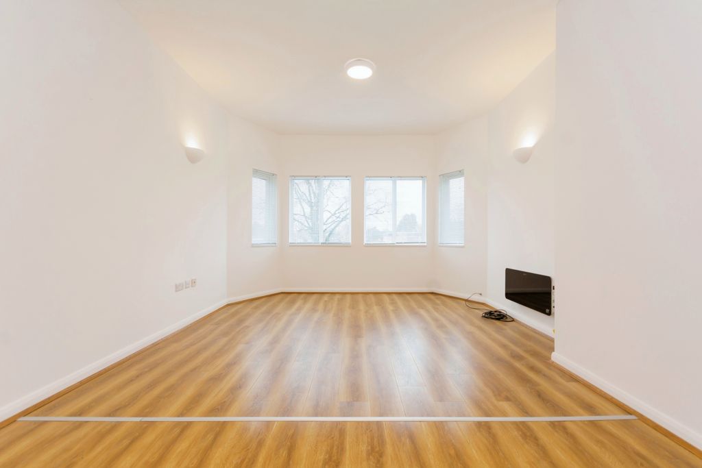 Property photo 3 of 14 Reception