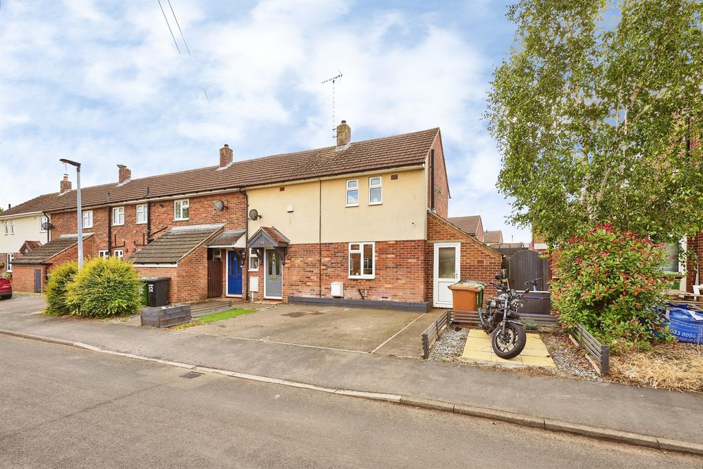 Property photo 1 of 17