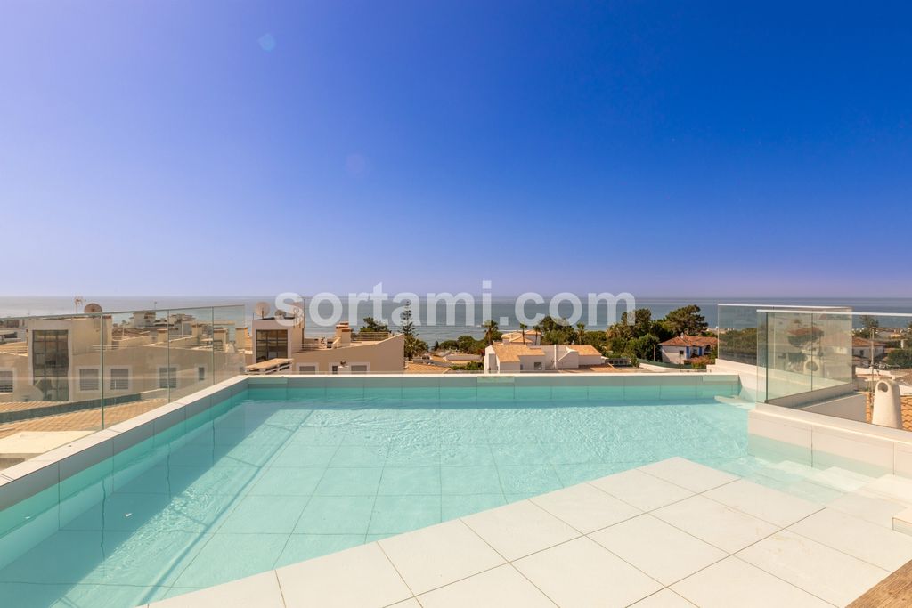 Property photo 1 of 31