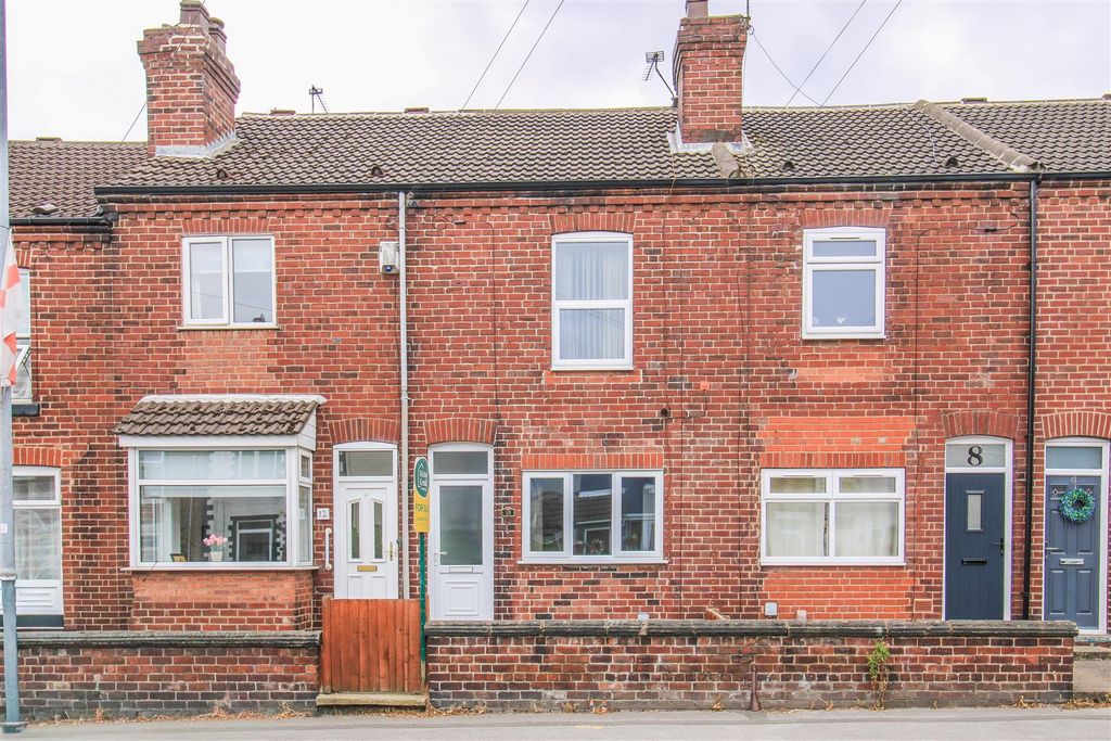 Property photo 1 of 10