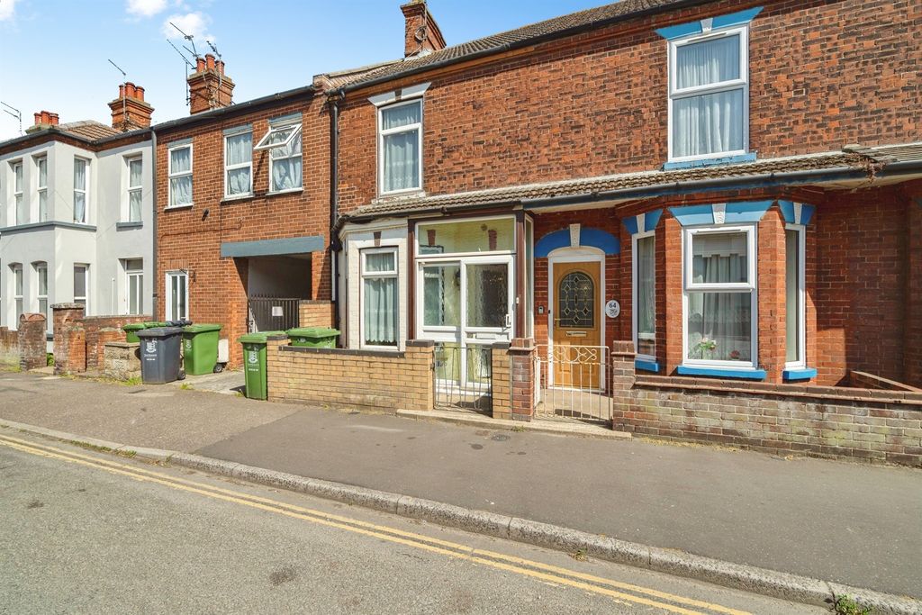 Property photo 1 of 16