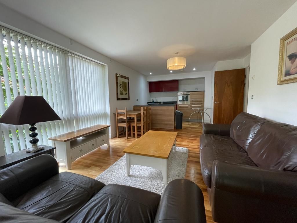 Property photo 2 of 10