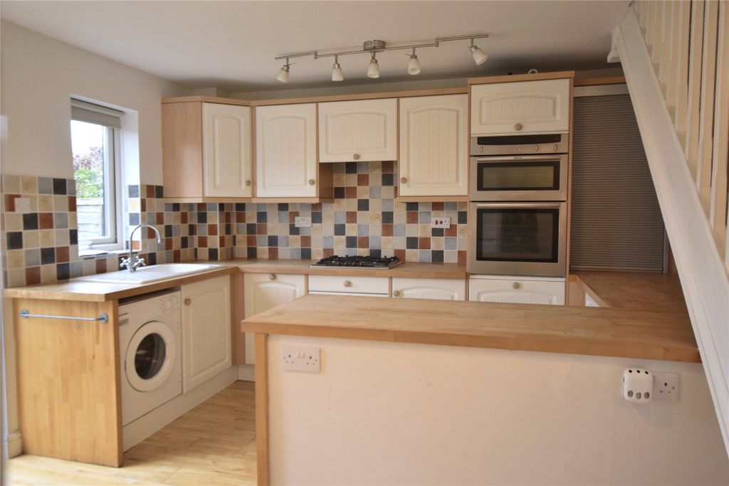 Property photo 3 of 11 Picture No. 18