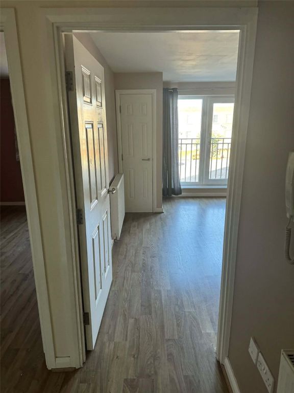 Property photo 3 of 19 Picture No. 15