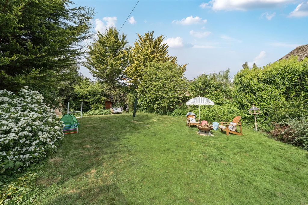 Property photo 2 of 25 39-681Bc0482Db4c-1285371-Arw-39.Jpg