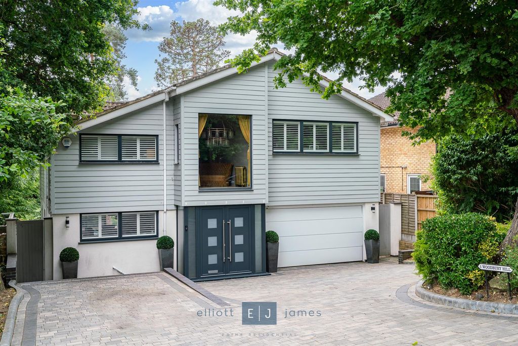 Property photo 1 of 33