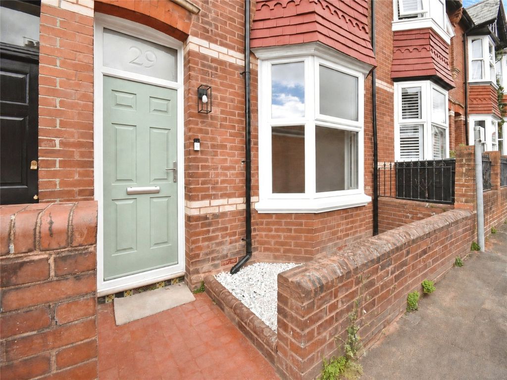 Property photo 2 of 19 Picture No. 21