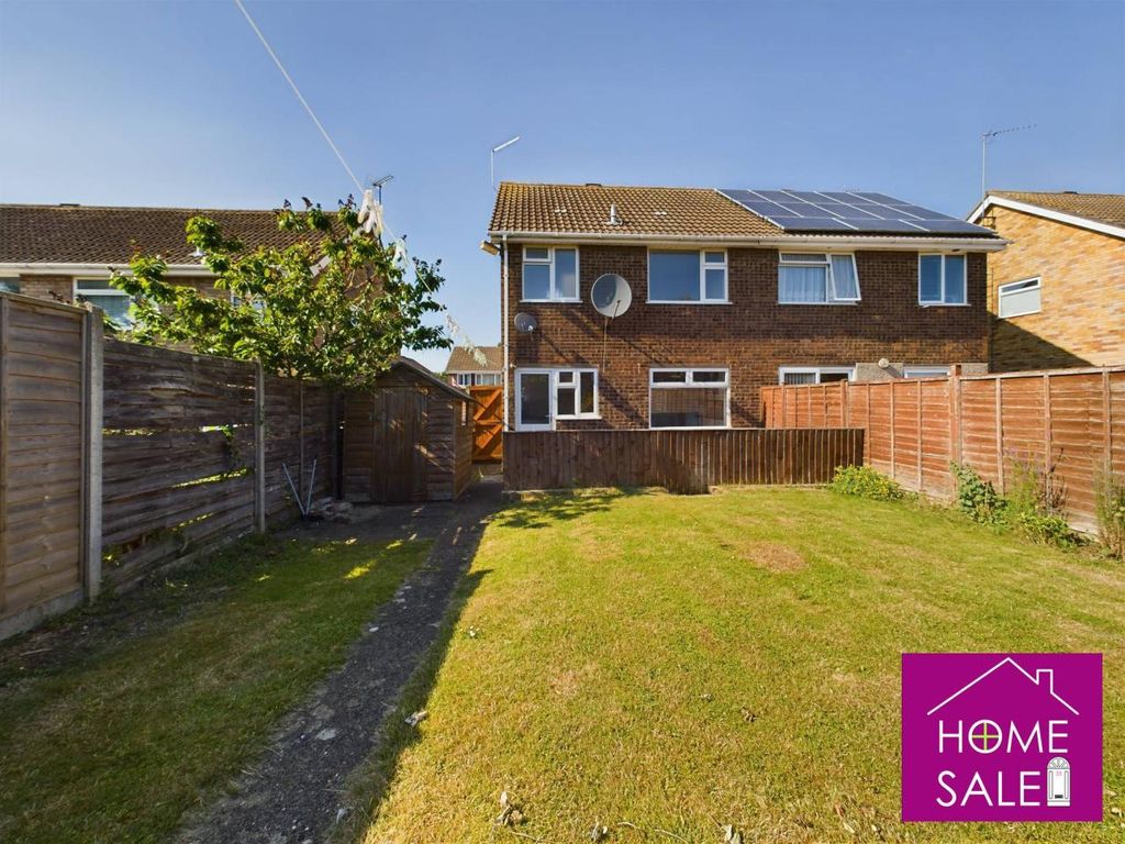 Property photo 2 of 11