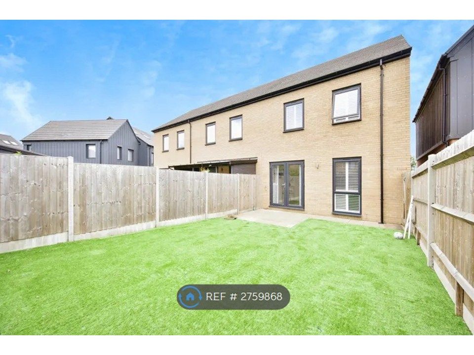 Property photo 3 of 9 Garden