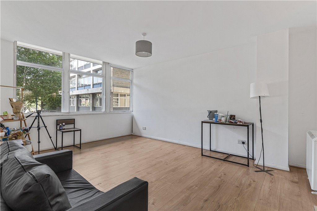 Property photo 1 of 12 Reception Room