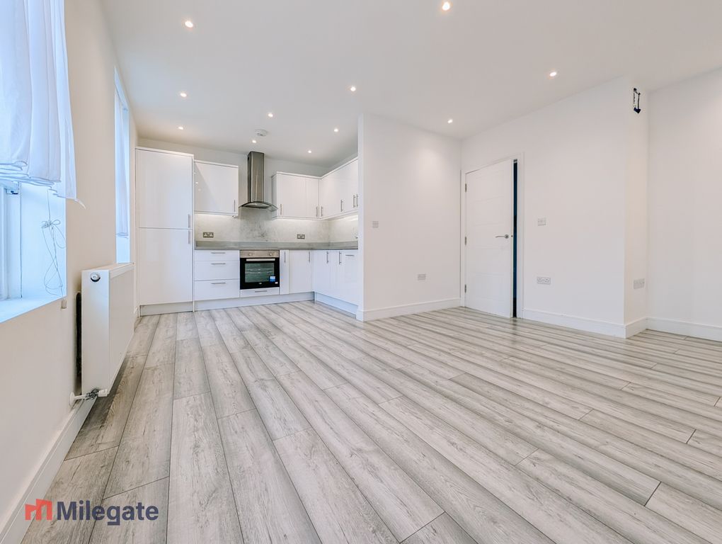 Property photo 1 of 8 Photo 1